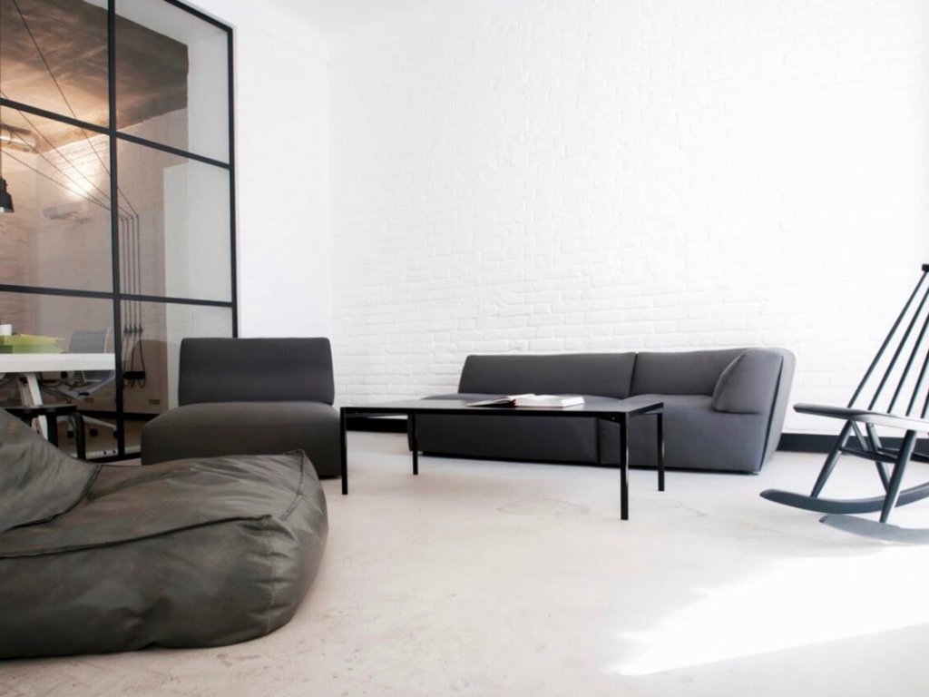MedSkills_Zimmer_Sofa_Foto3